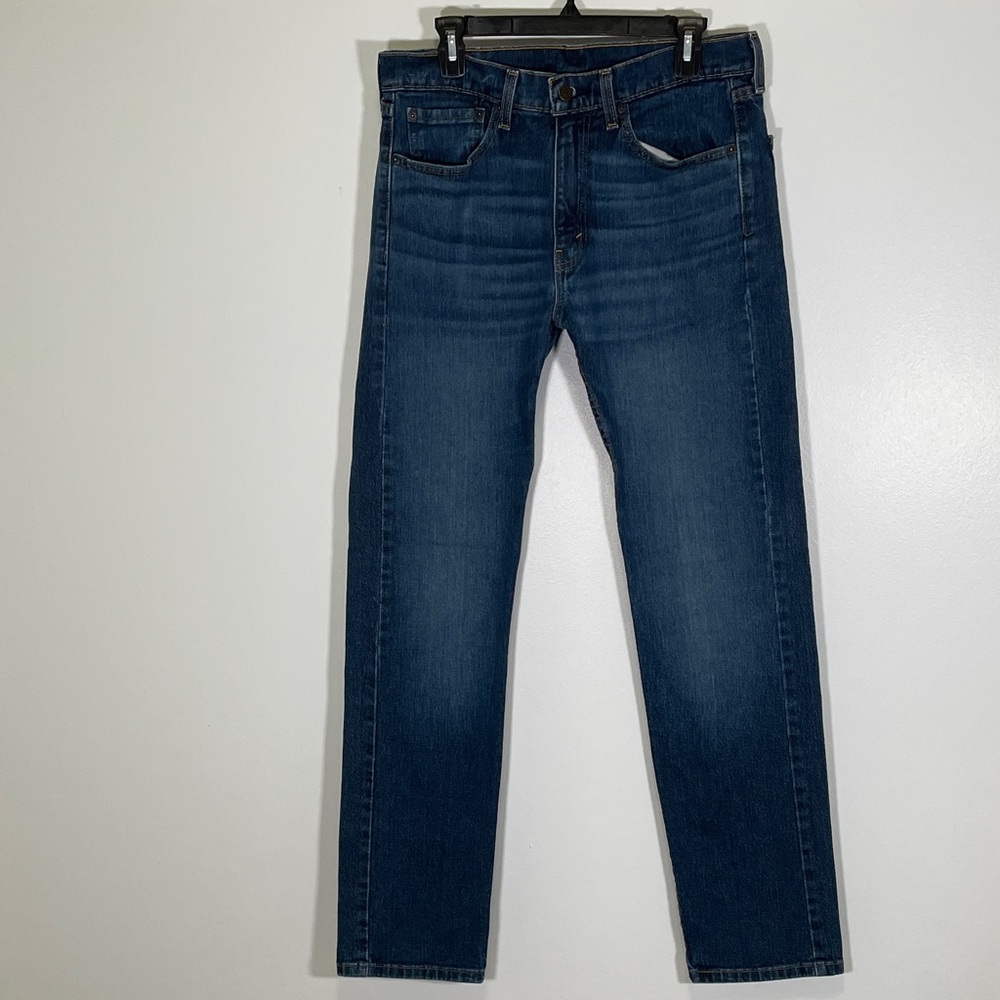 Levi's 34 x 32 Dark Blue Straight Jeans